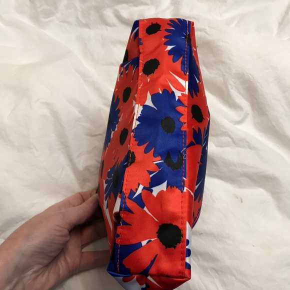 Estee Lauder Cosmetic Case Makeup bag NWOT - Picture 3 of 5